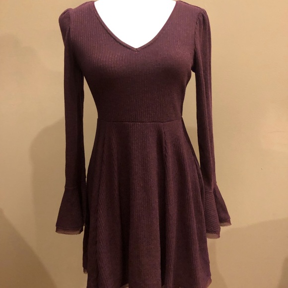 American Rag Dresses & Skirts - American Rag Burgundy Ribbed Sweater Dress with Bell Sleeve Detail, Size M